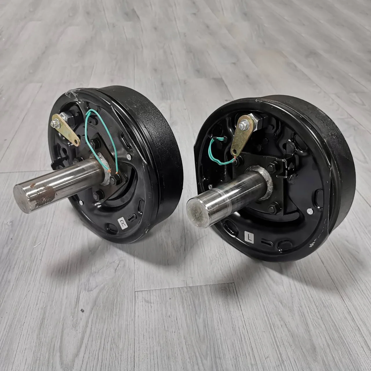 10 Inch Electric Brake Half Shaft for Trailers, 2 Ton Load Capacity (Per Pair) - Wheel Hub with Shaft Head