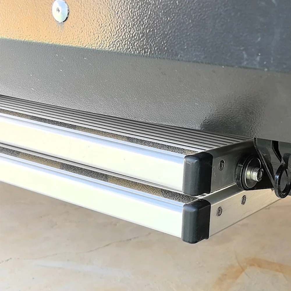 High-Quality Camper Electric Car Step - All Road Motorhome Side Electric Step Pedals