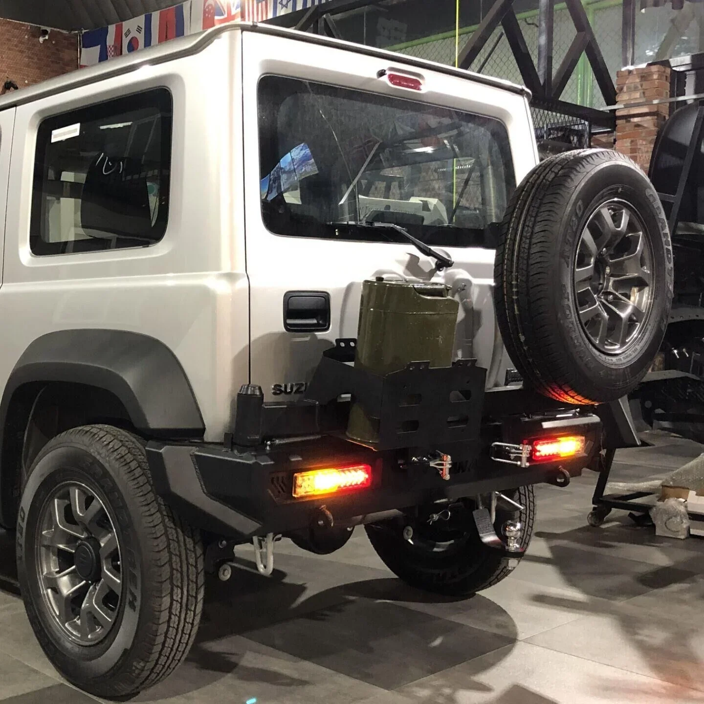 Jerry Can Holder Spare Tire Carrier Rear Bumper for Suzuki Jimny