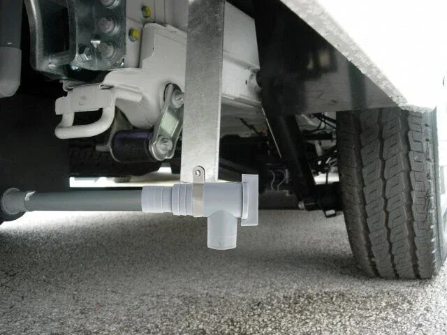 Motorhome Waste Grey Water Tank Drainage Drain Tap 28mm & 32mm with Mounting Bracket for Caravan RV Accessories