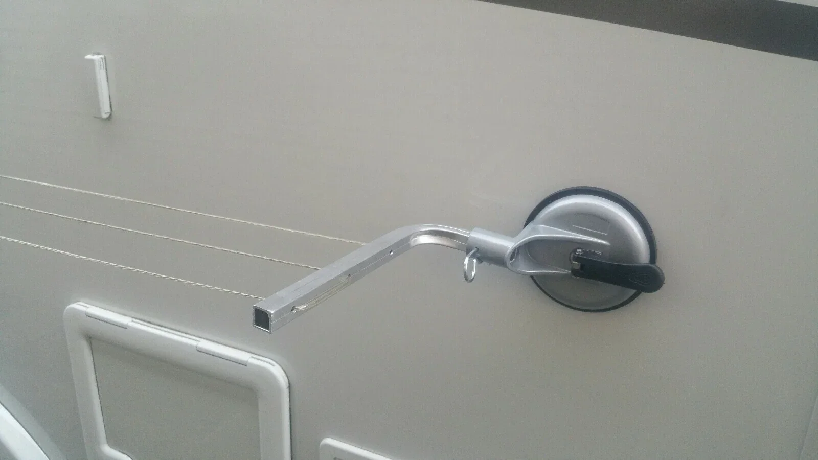 2 PCS Sunshade Footrest Wall Mounted Bracket Suction Cup Bracket Compatible With Thule Omnistor for RV Suction Cup Accessories