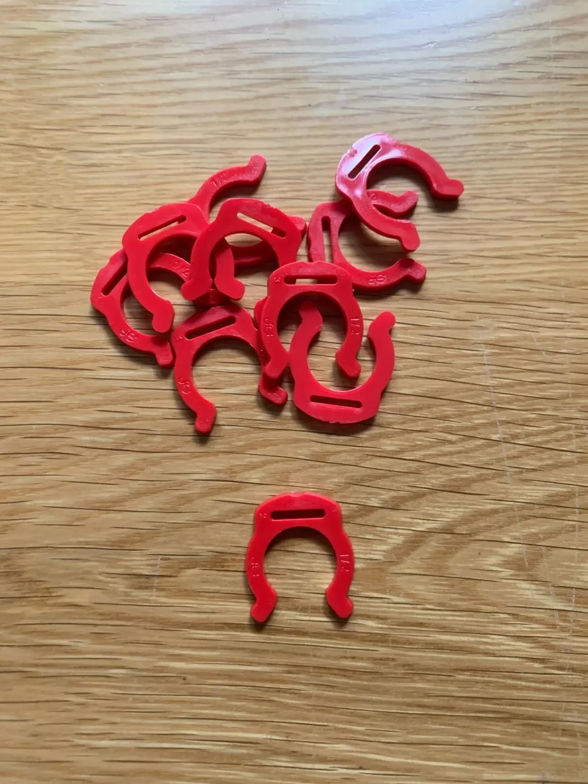 10x12mm Red Locking Collet Clip for John Guest JG Push Fit Water Fittings