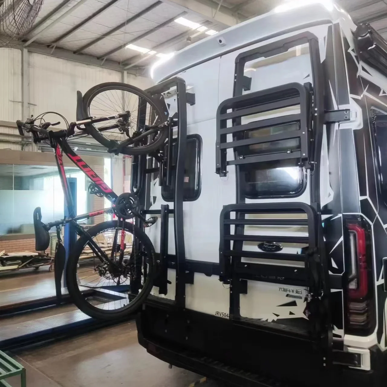 Aluminum Motorhome/Trailer RV Accessory Back Rack Ladder Tire Rack and Rear Bike Carrier Combo